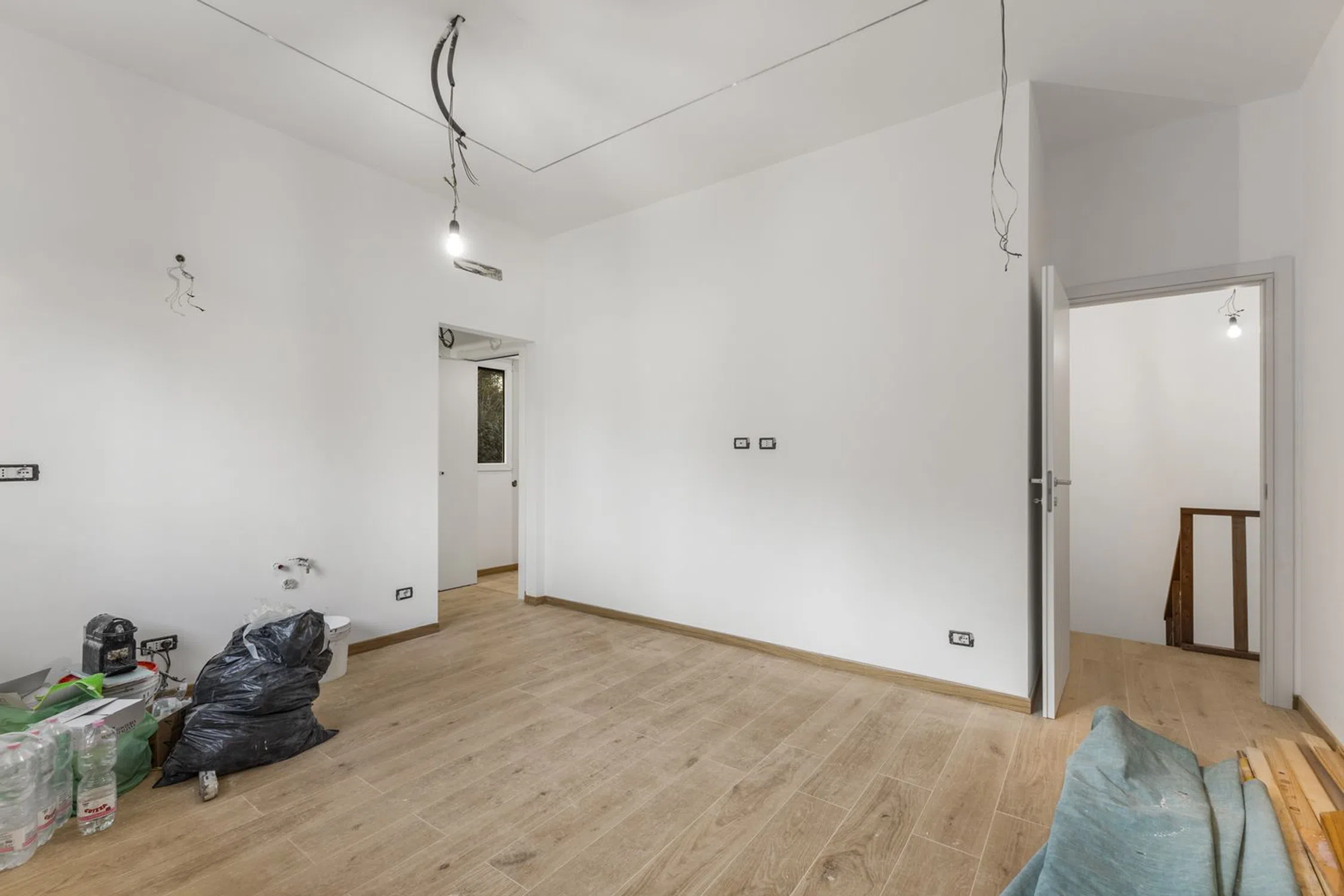 Appartamento su due piani in via Costantino Baroni, 198 - Photo 3
