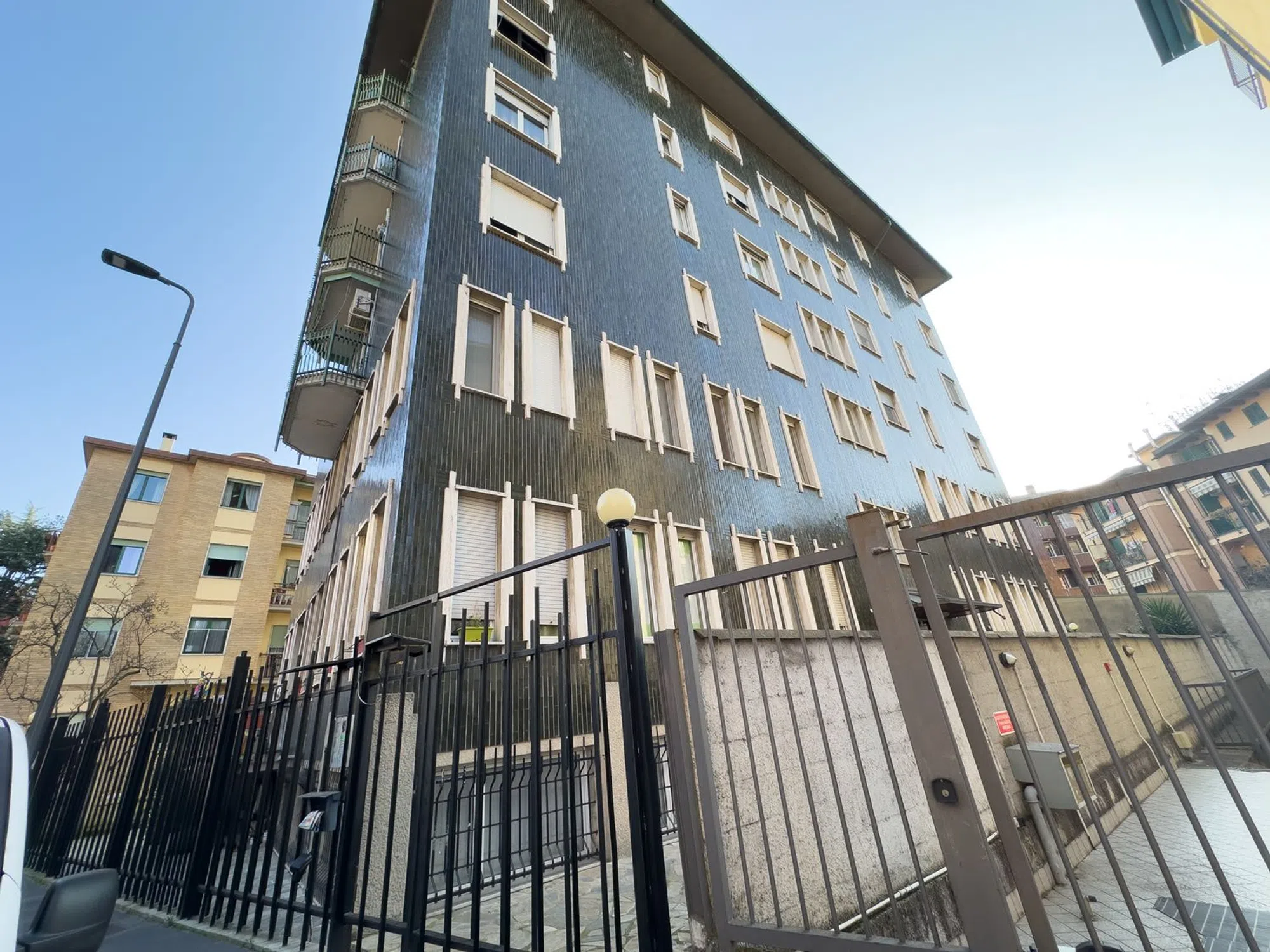 Quadrilocale in via Privata Punta Licosa, 19