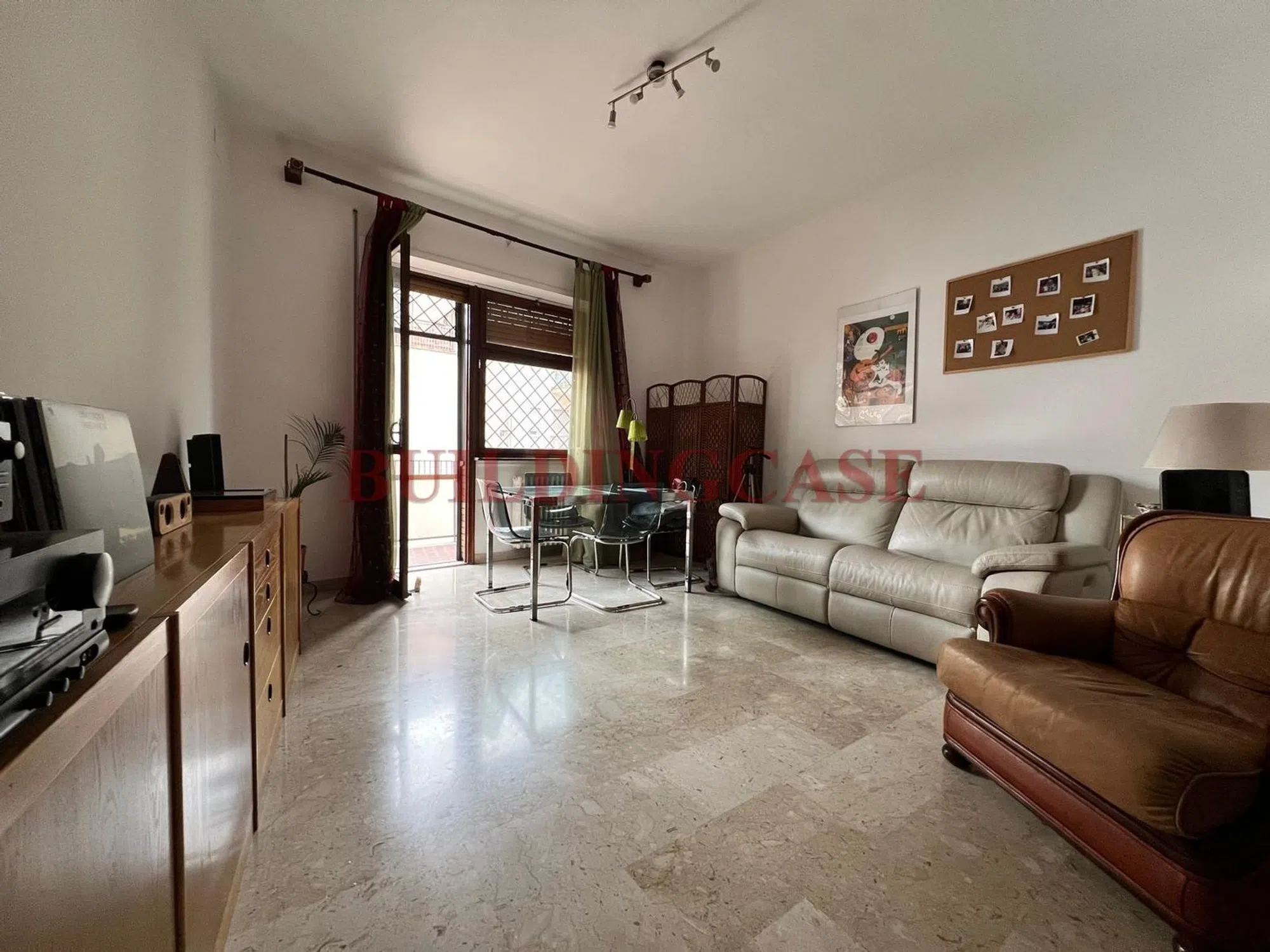 Trilocale in via dell'Accademia Albertina s.n.c. - Photo 2