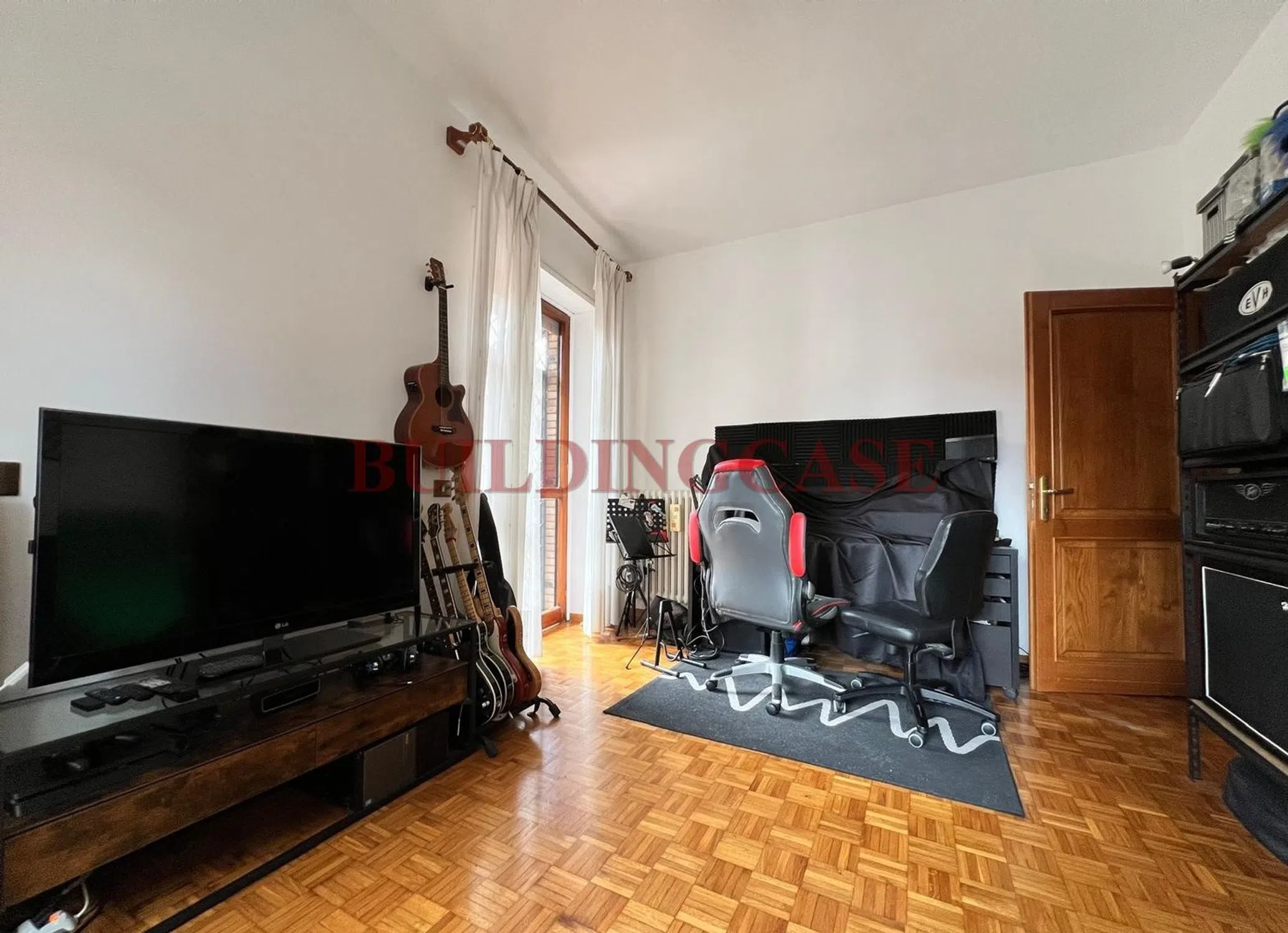Trilocale in via dell'Accademia Albertina s.n.c. - Photo 10