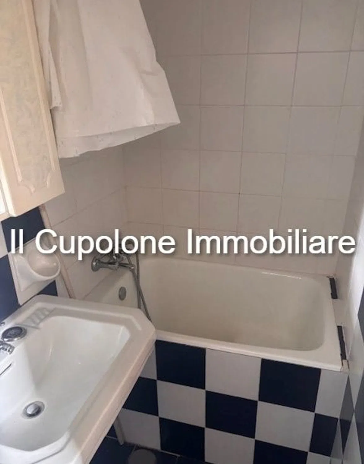 Trilocale in via della Scala s.n.c. - Photo 10