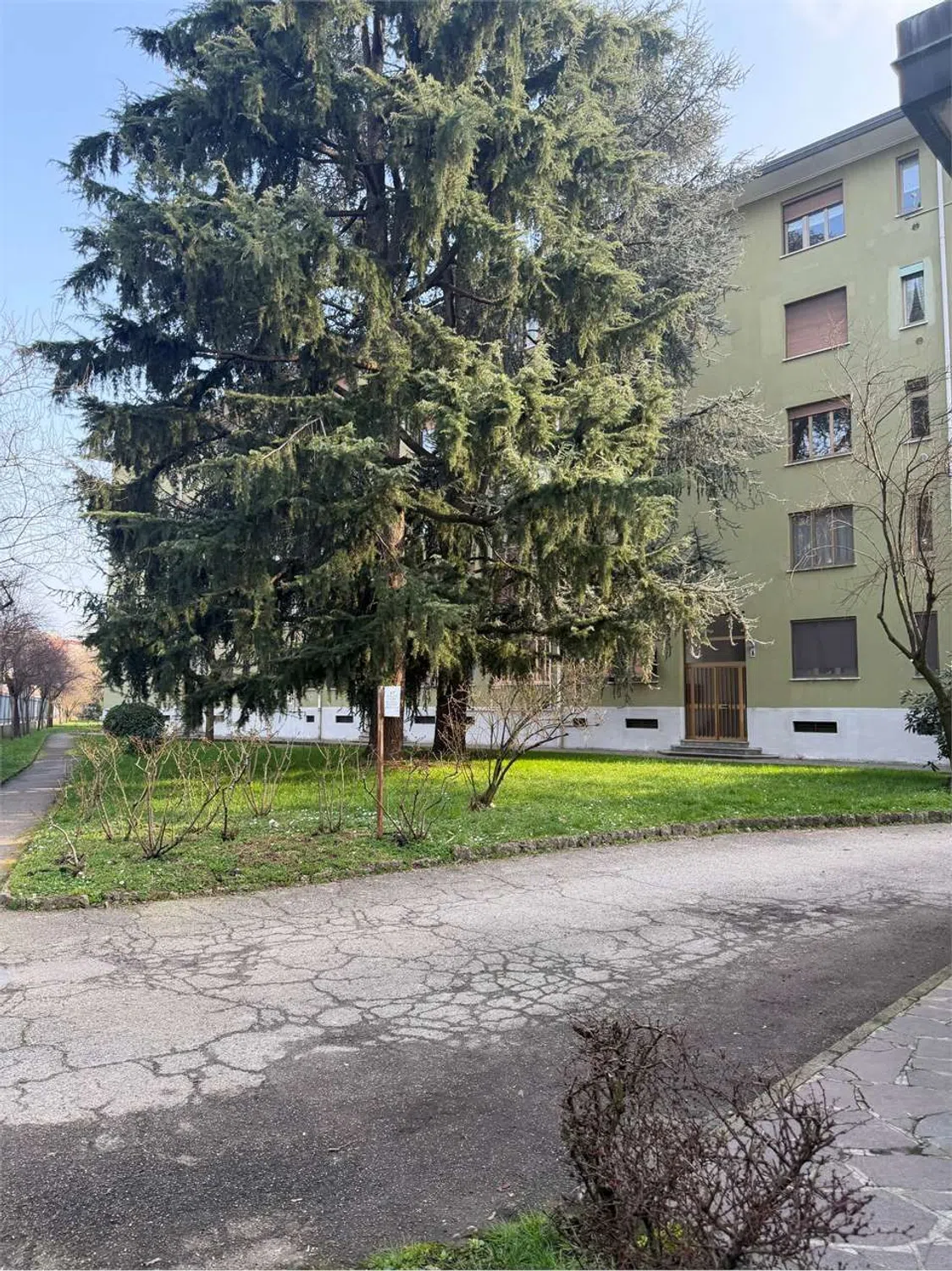 Trilocale in via delle Forze Armate, 327 - Photo 1