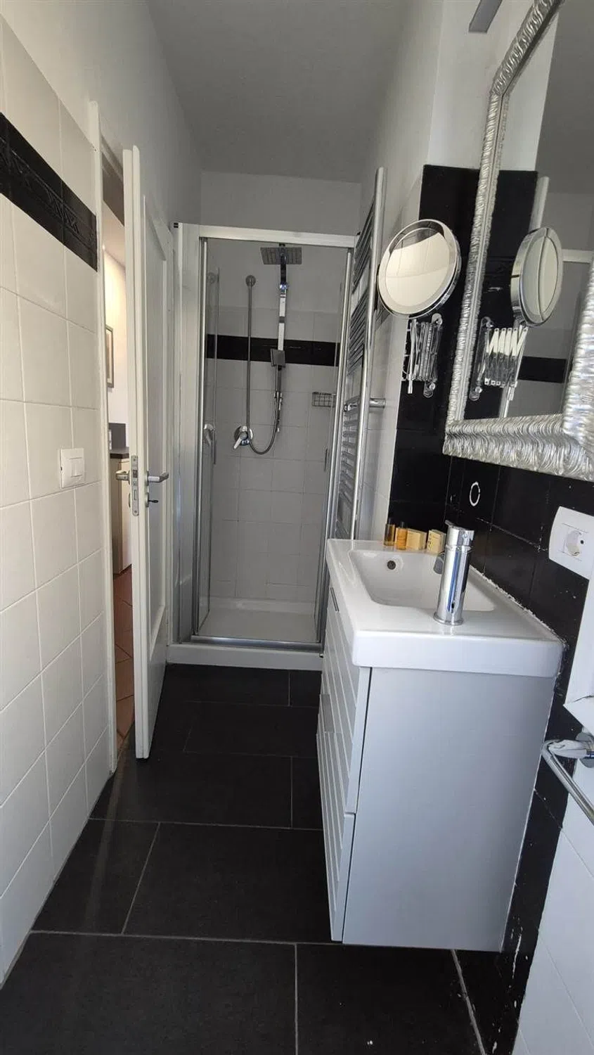 Trilocale in Quartiere Oltrarno - San Frediano - Santo Spirito - Photo 9