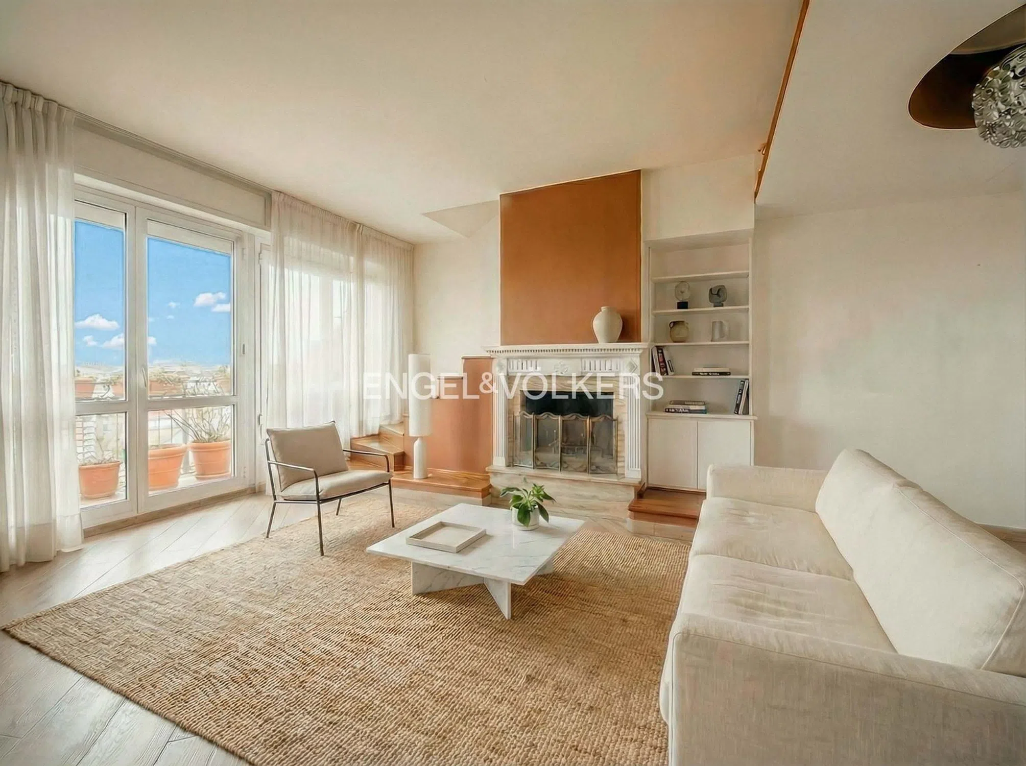 Appartamento su due piani in via Sansovino, 33 - Photo 2