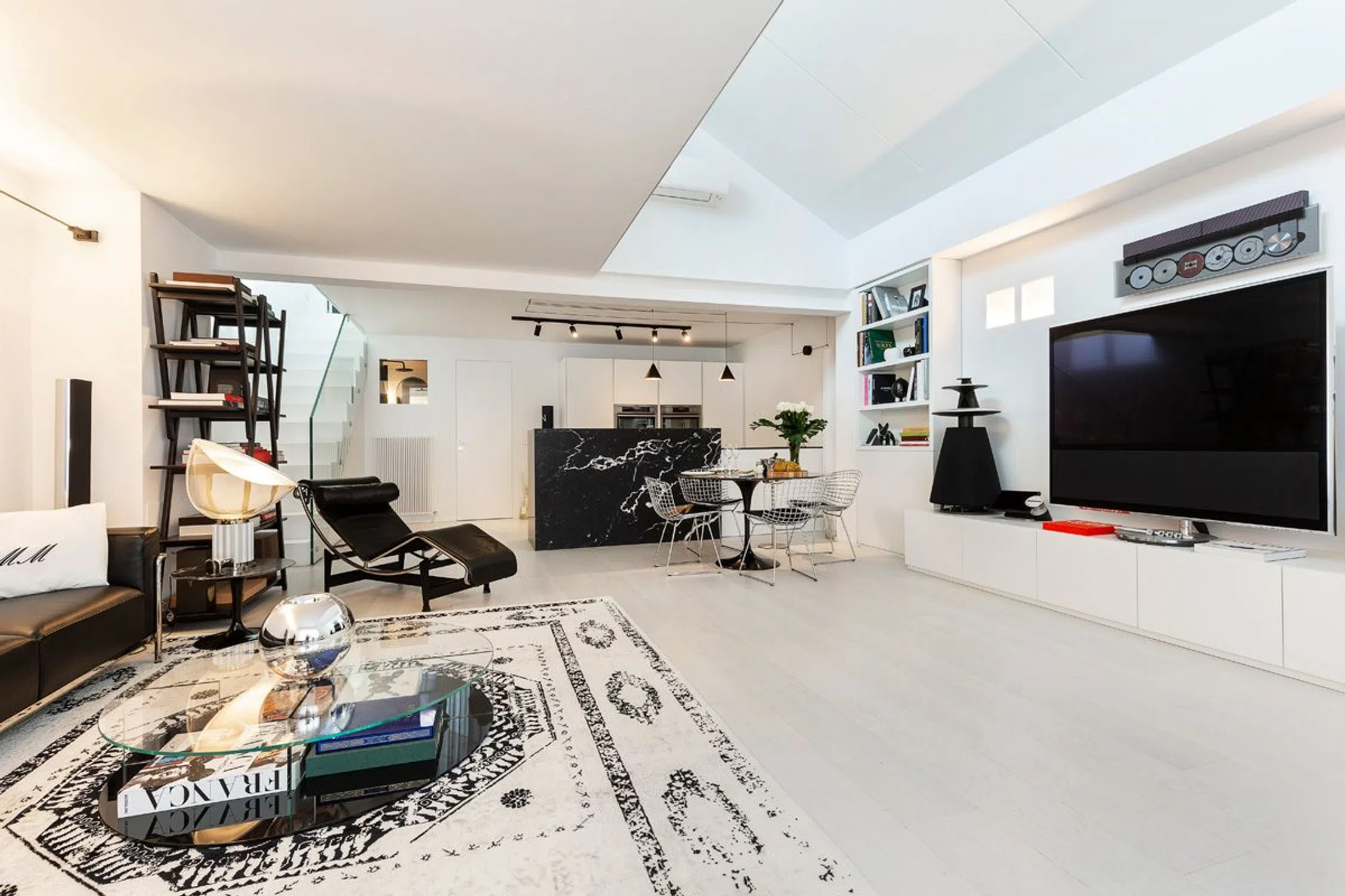 Appartamento su due piani in via Giovanni Antonio Amadeo, 57 - Photo 4
