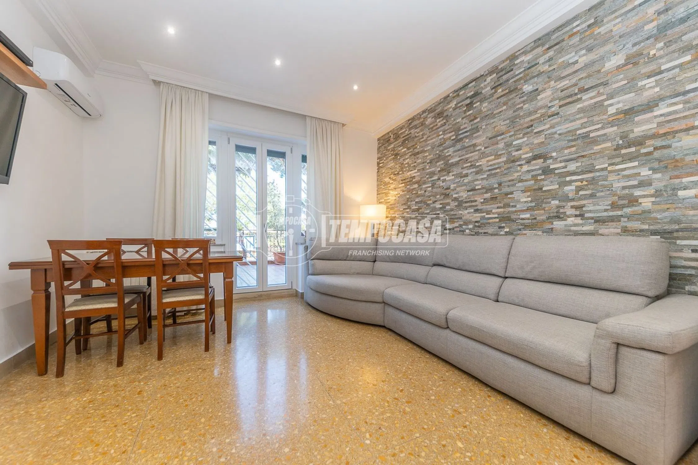 Trilocale in via Tuscolana, 526 - Photo 3