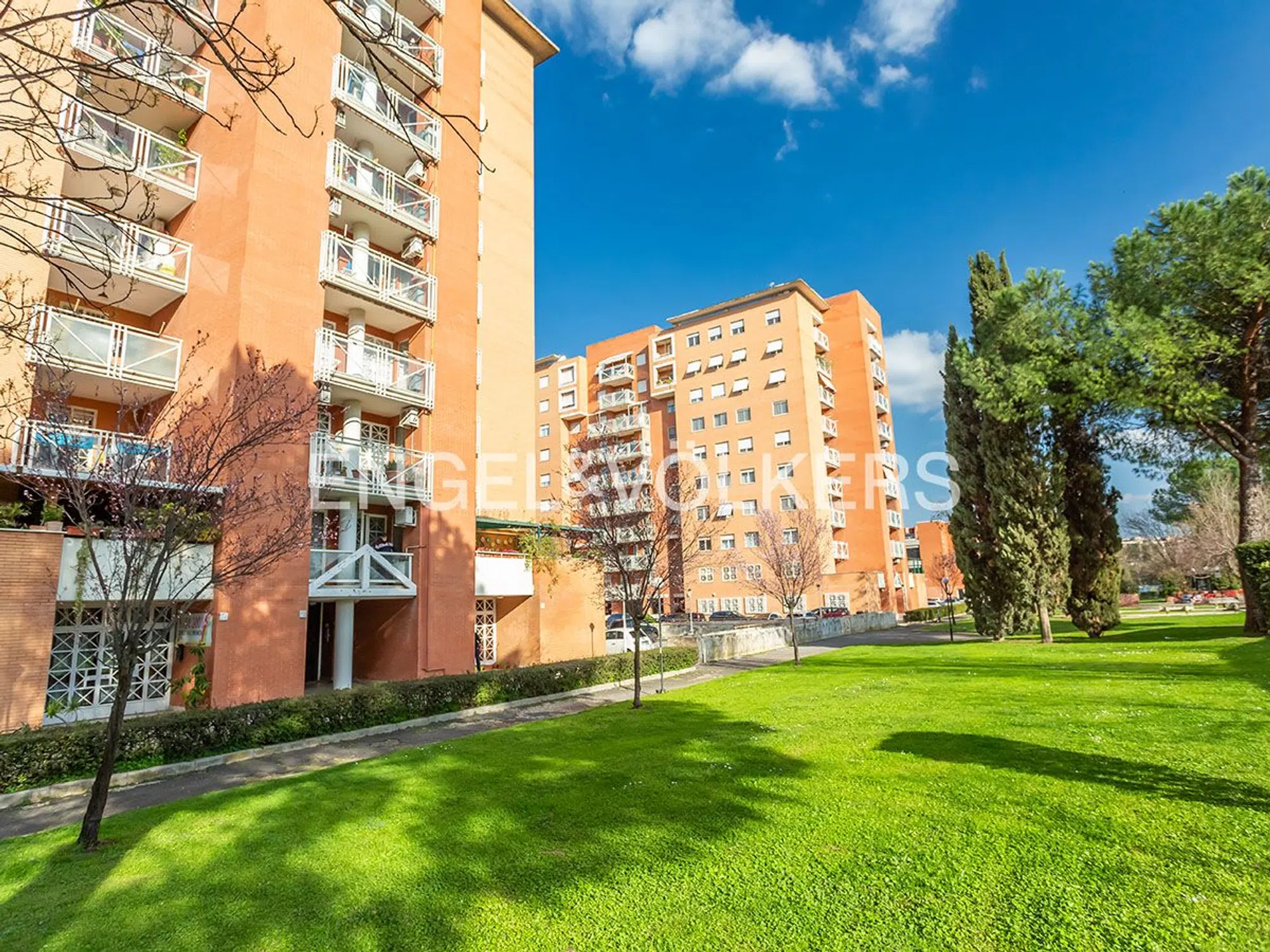 Appartamento in viale Battista Bardanzellu s.n.c. - Photo 18