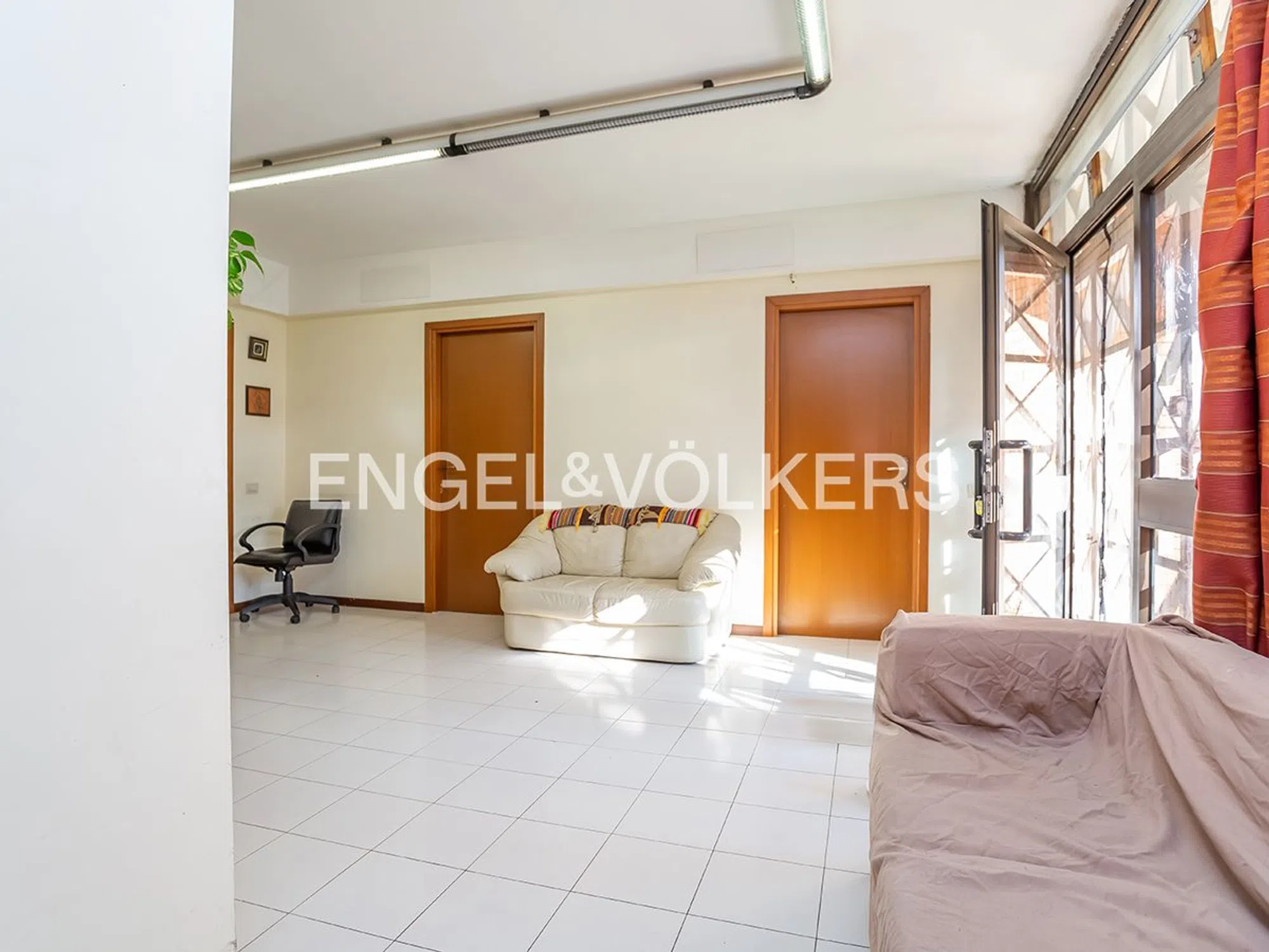 Appartamento in viale Battista Bardanzellu s.n.c. - Photo 6