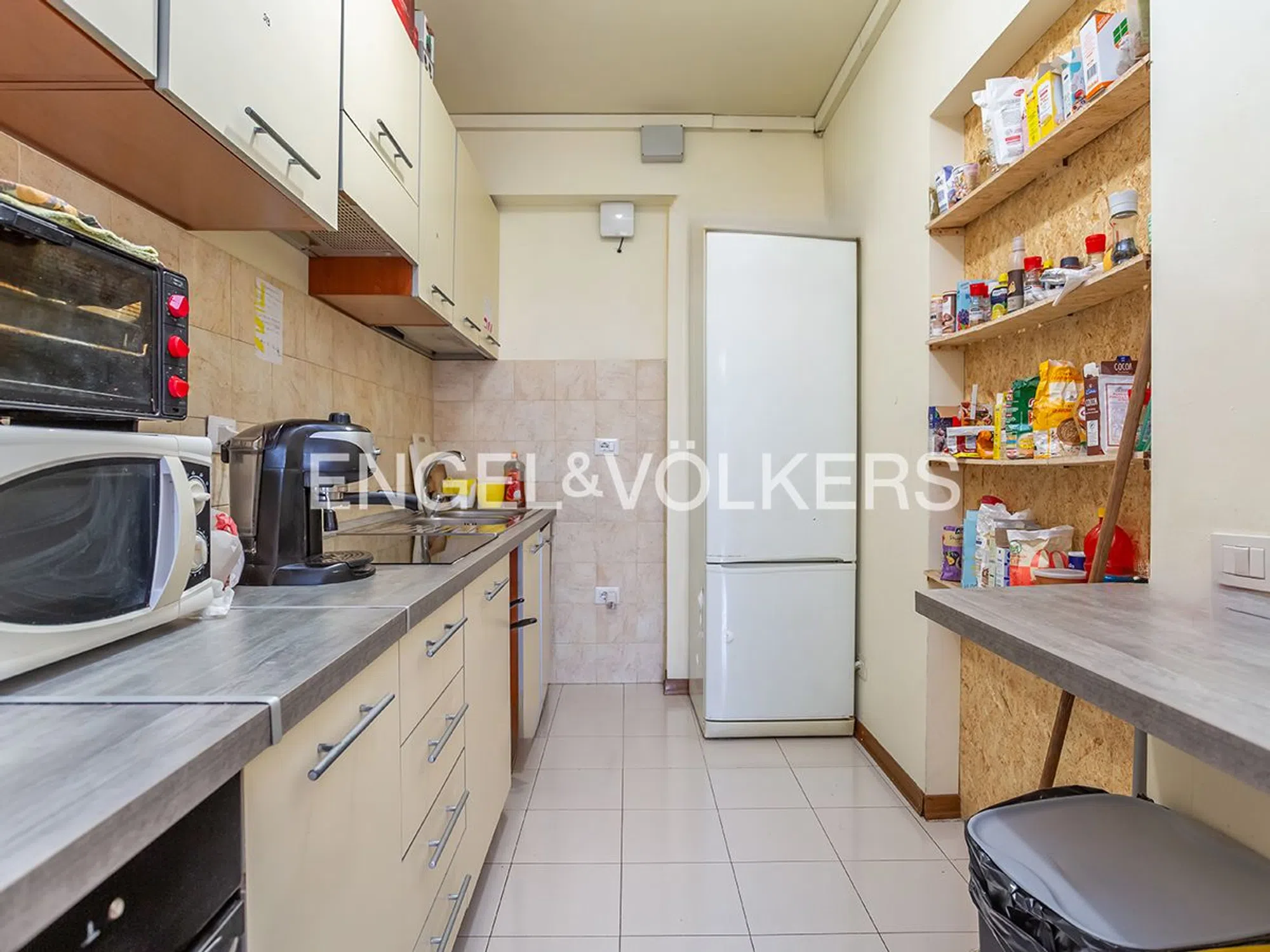 Appartamento in viale Battista Bardanzellu s.n.c. - Photo 8