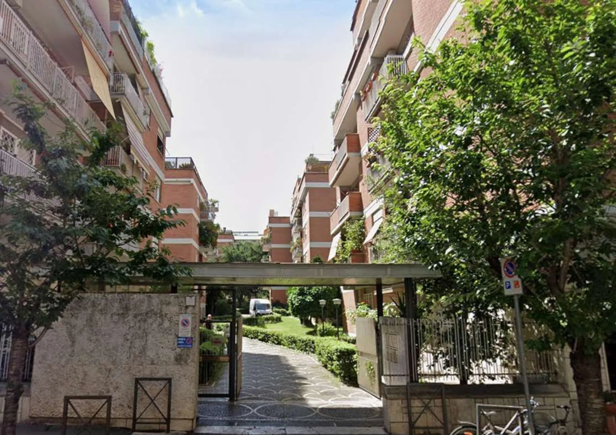 Quadrilocale in via Cornelio Magni, 20 - Photo 1