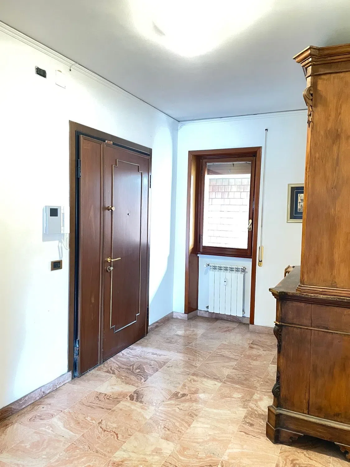 Appartamento su due piani in piazza Cesare Beccaria - Photo 2