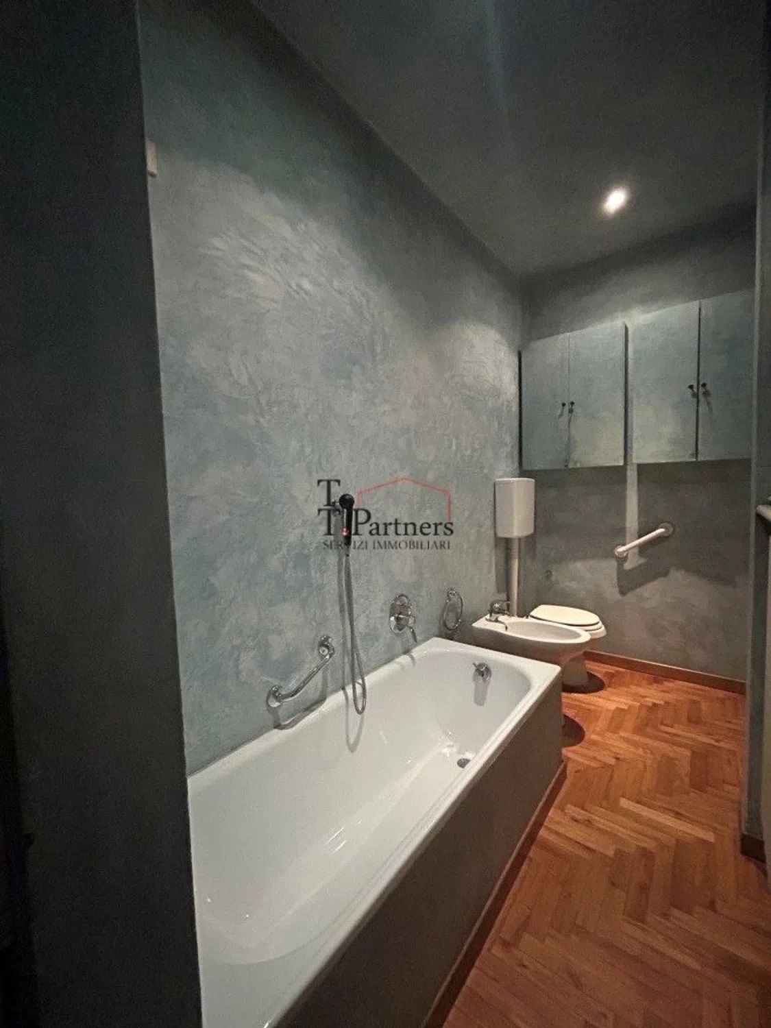Appartamento in piazza Massimo D'Azeglio s.n.c. - Photo 12