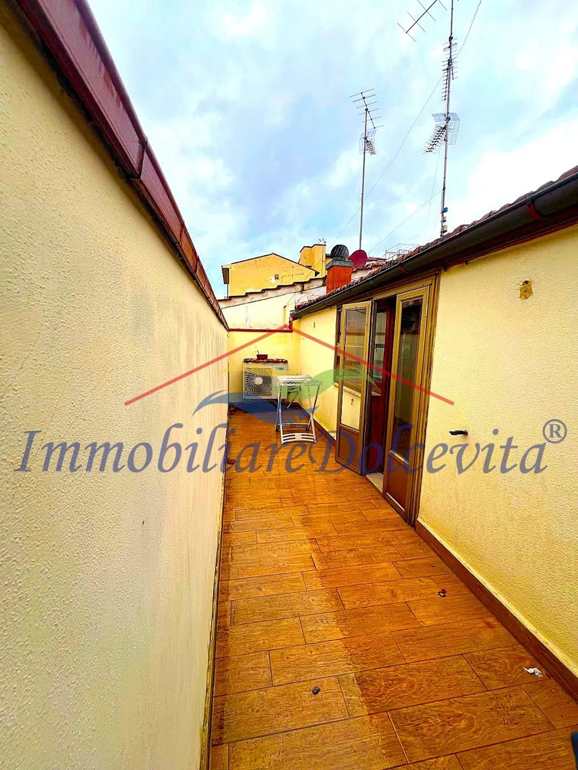 Appartamento in via Cairoli, 5 - Photo 4
