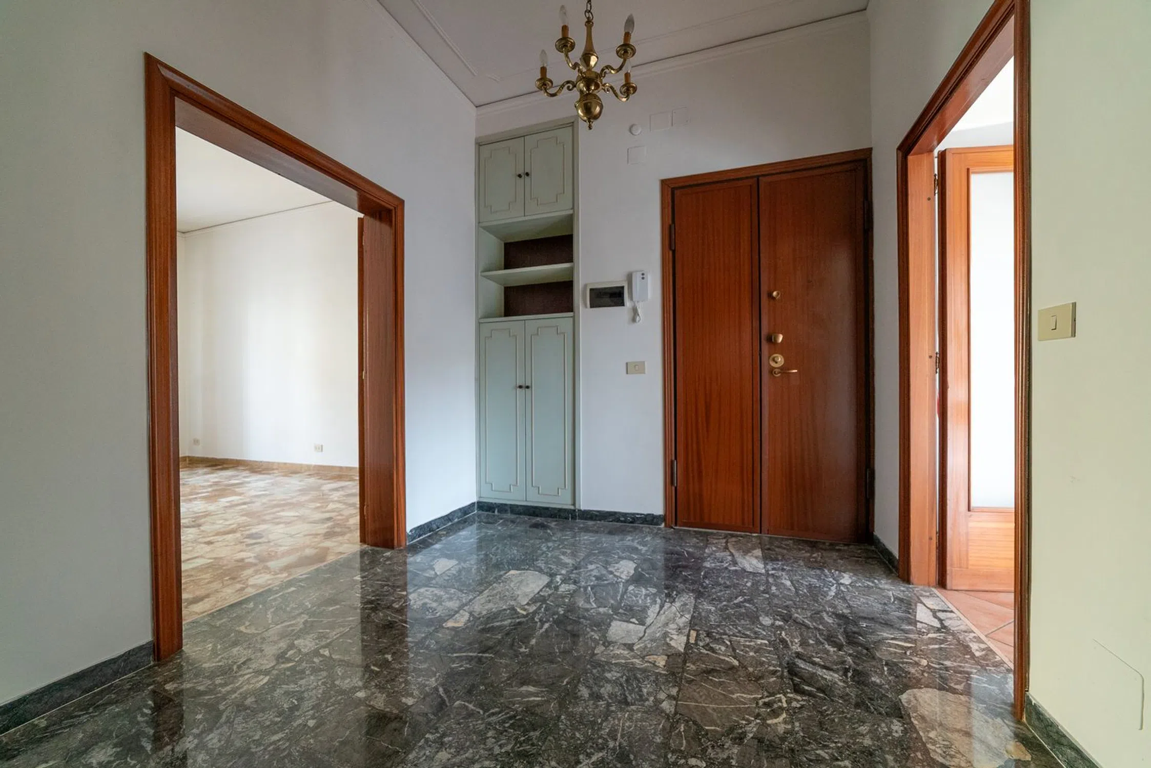 Quadrilocale in Lungarno Cristoforo Colombo s.n.c. - Photo 17