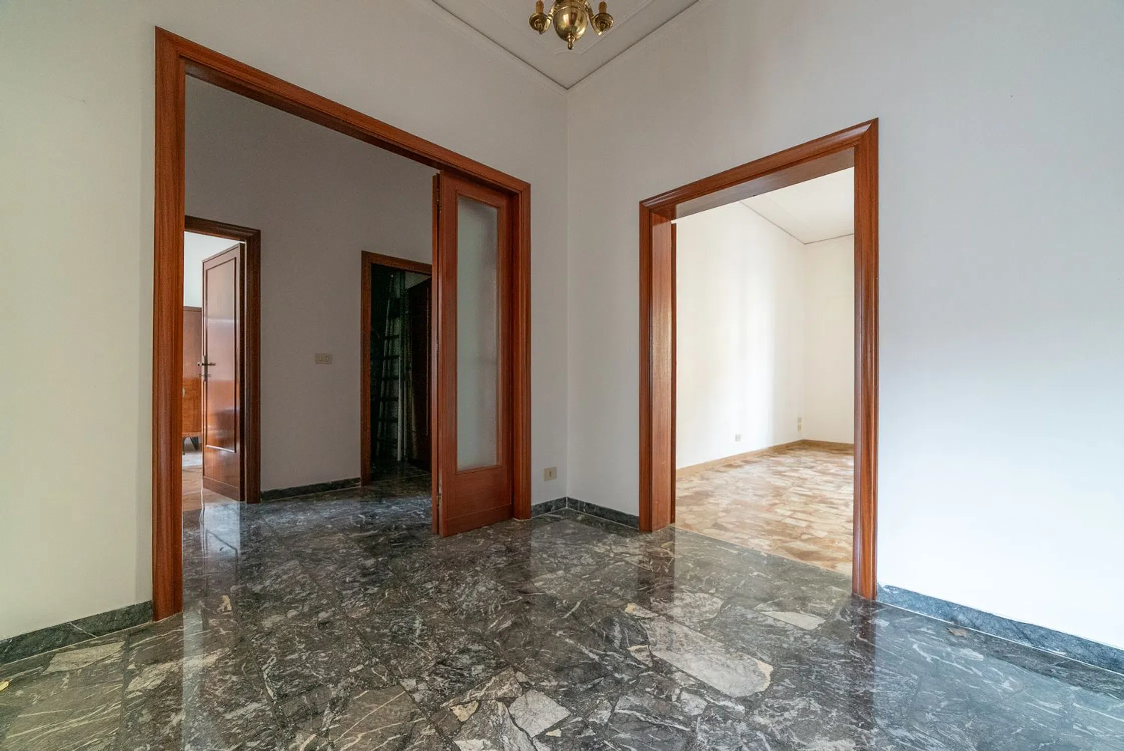 Quadrilocale in Lungarno Cristoforo Colombo s.n.c. - Photo 18
