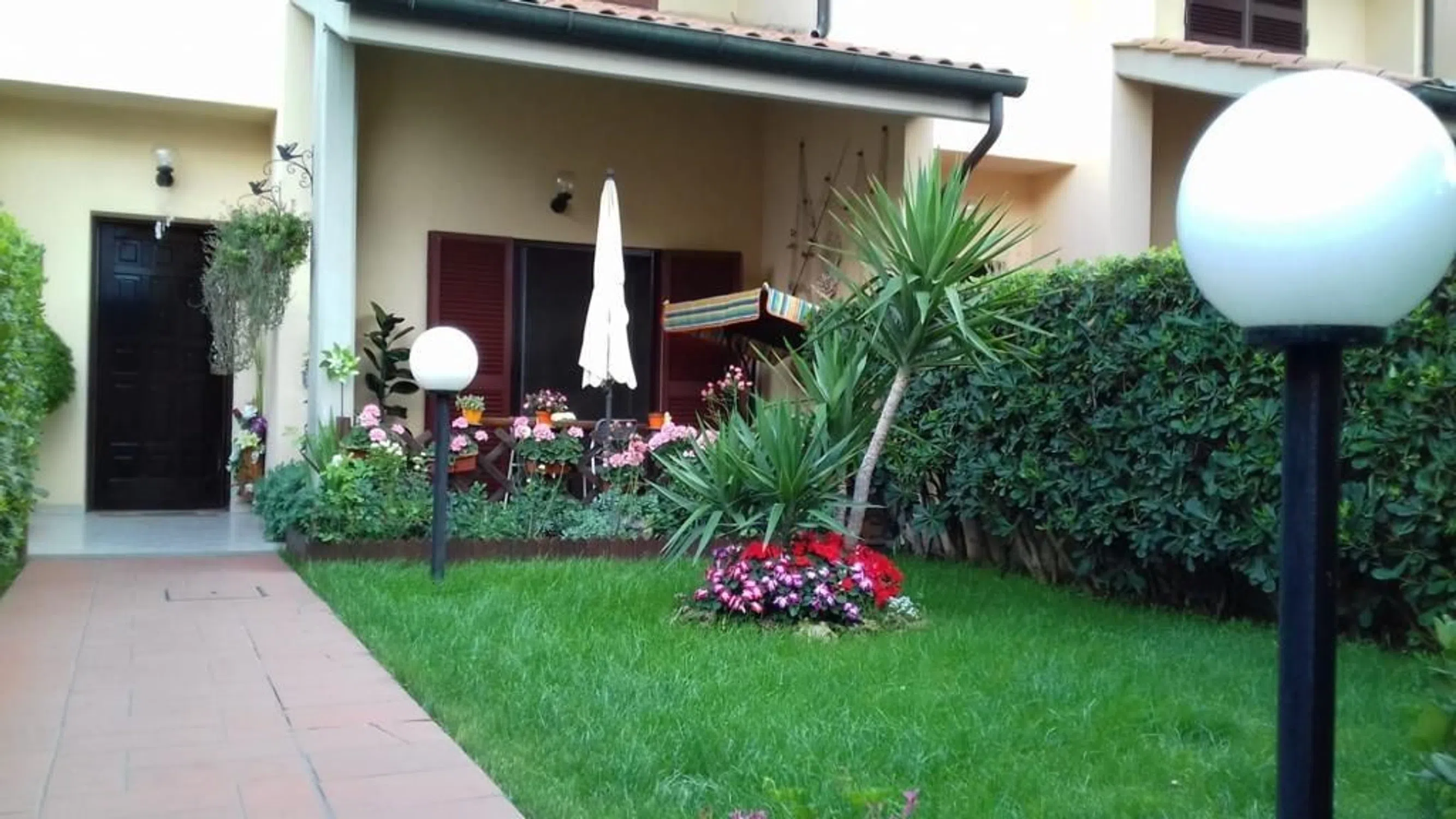Villetta bifamiliare in via Bartolo Longo, 16 - Photo 1