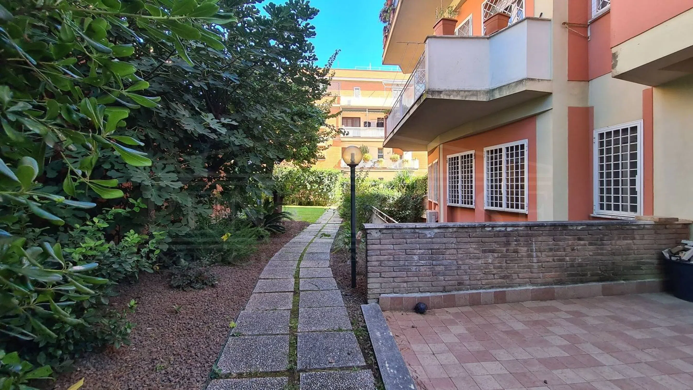 Trilocale in via Andrea Alciato, 5 - Photo 20