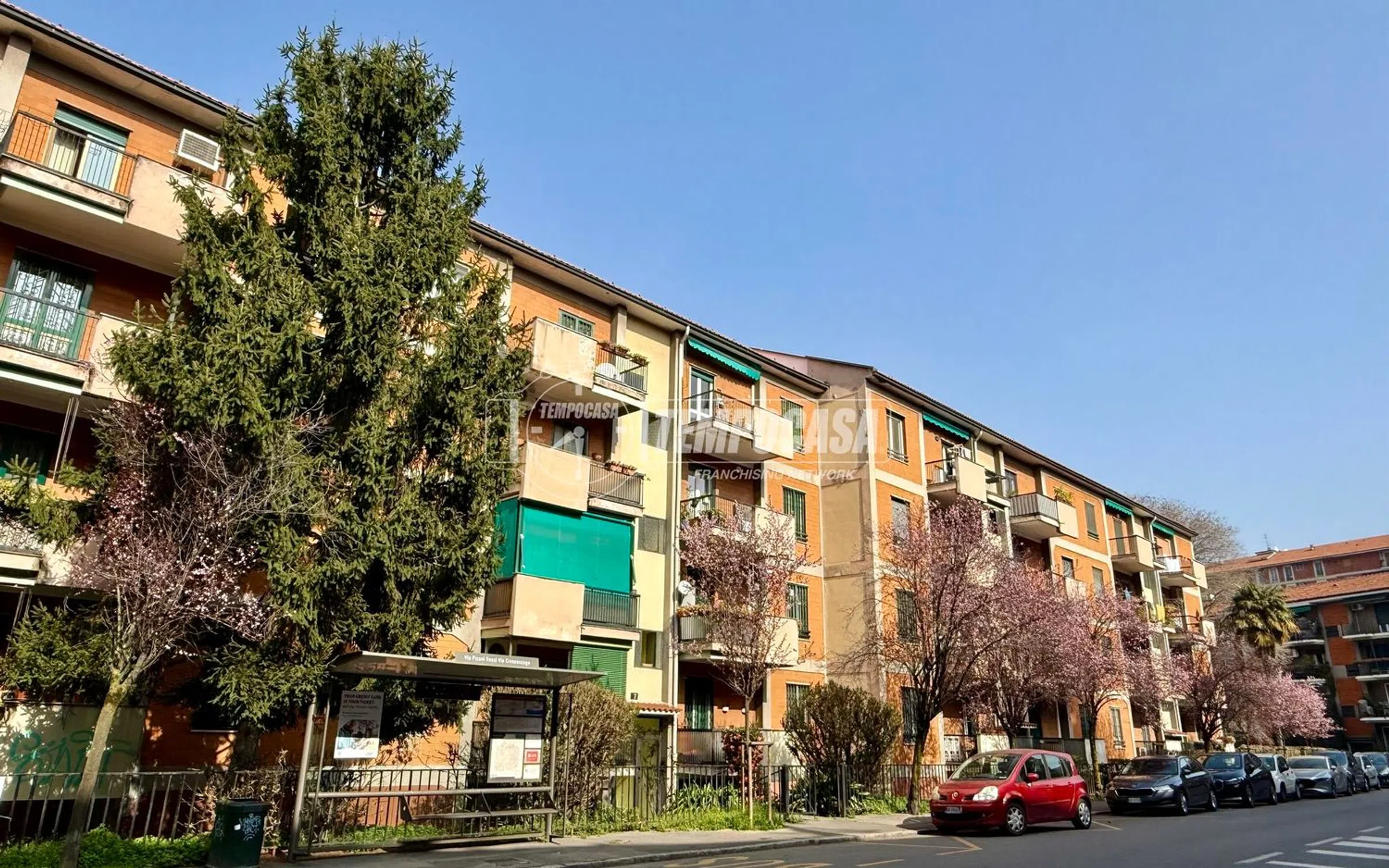 Appartamento in via Carlo Alberto Pisani Dossi - Photo 2
