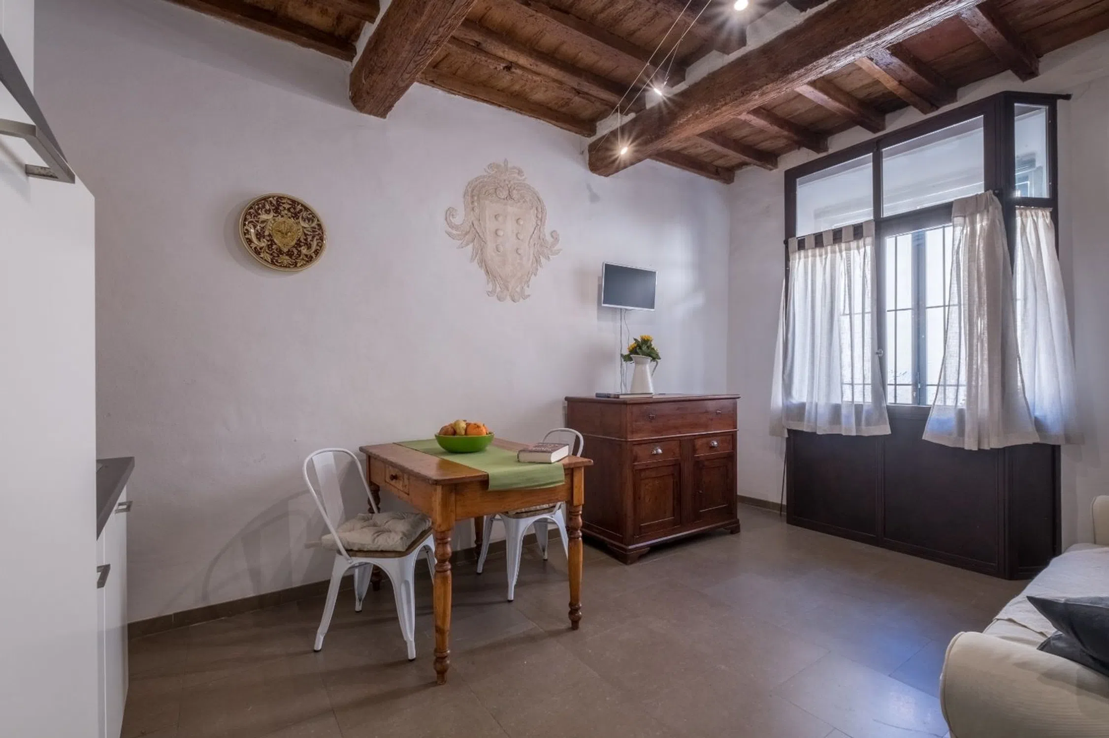 Appartamento su due piani in via Santa Monaca, 15 - Photo 2