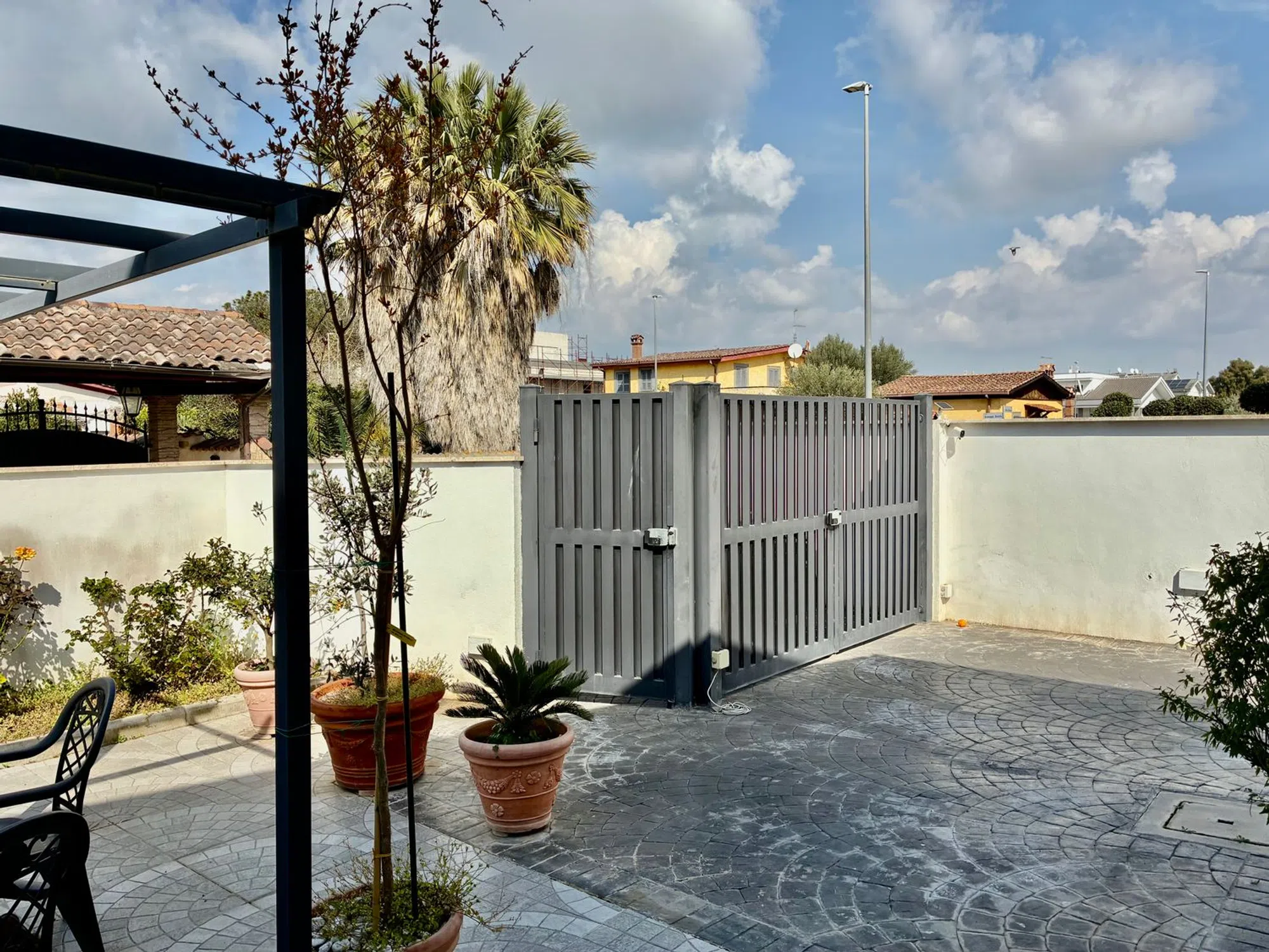 Villetta bifamiliare in via Carlo Bellosio s.n.c. - Photo 9