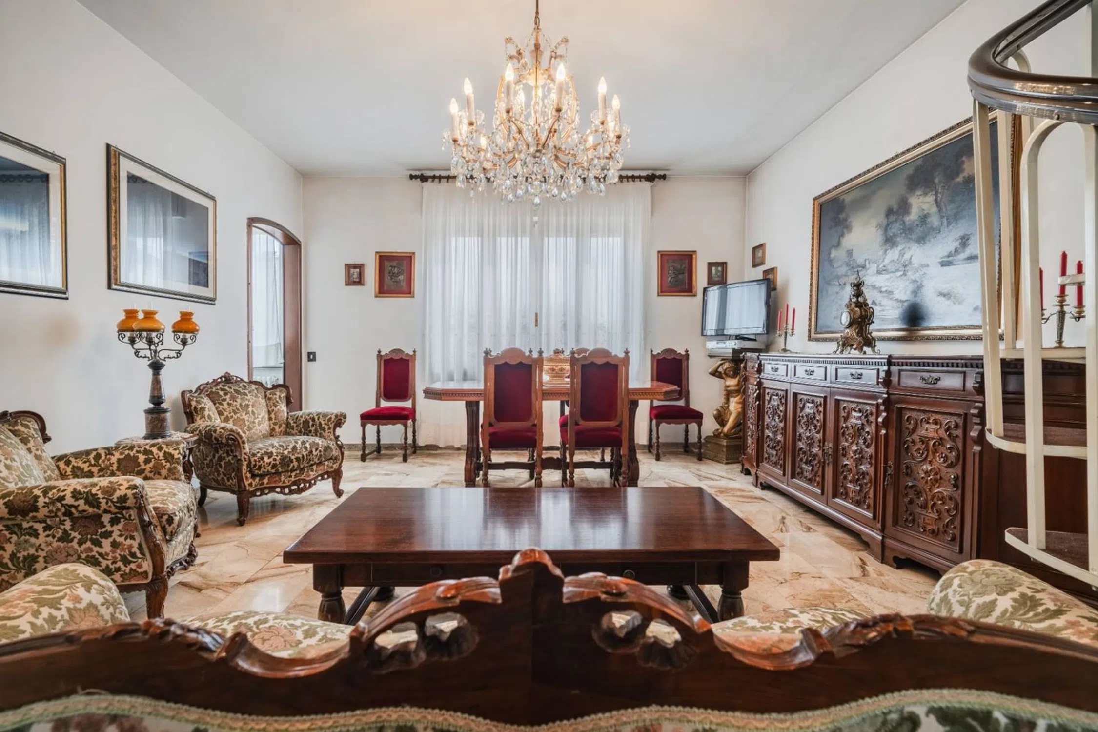 Villa - Photo 11