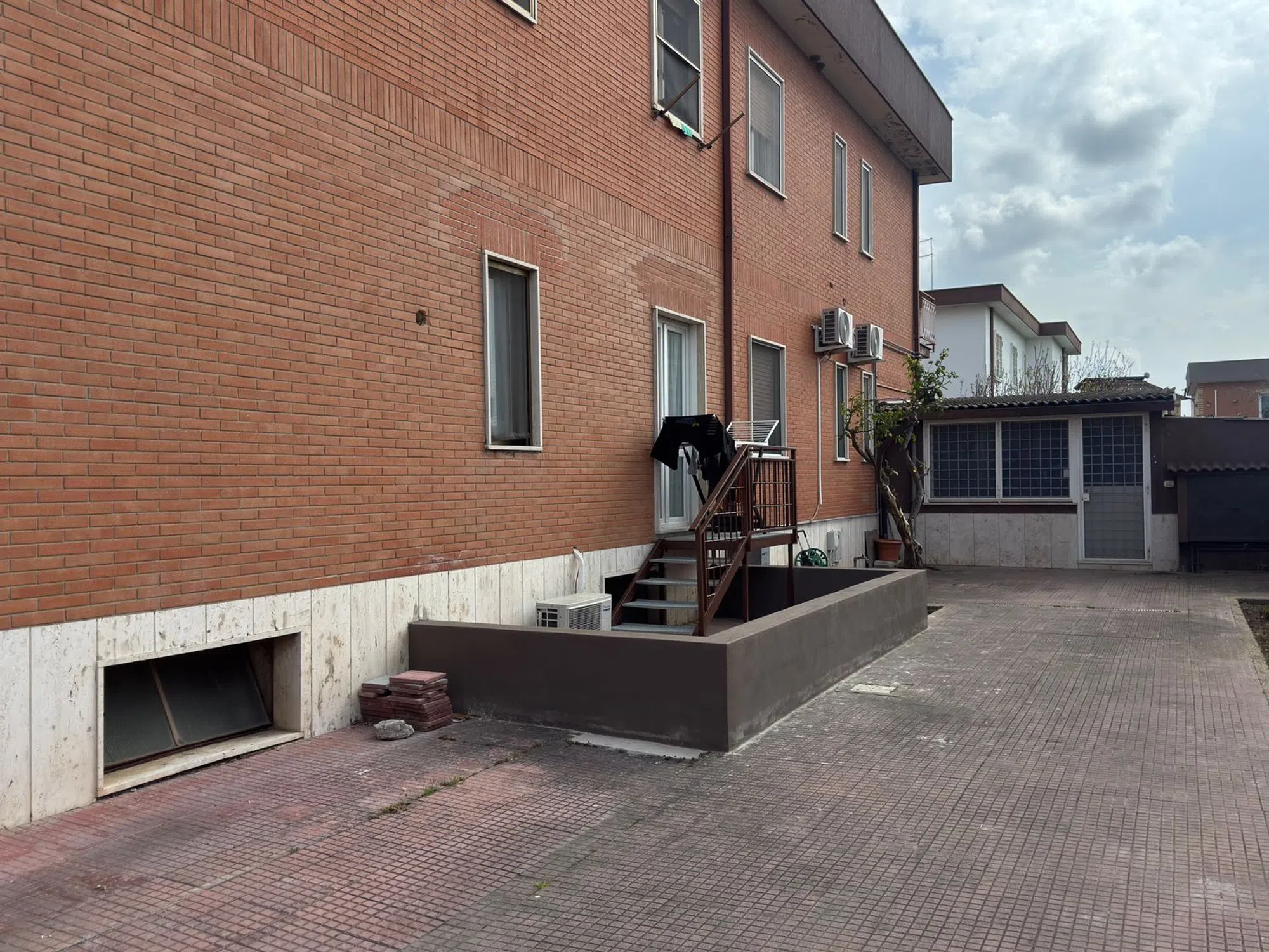 Bilocale in via di Bagnolo - Photo 3