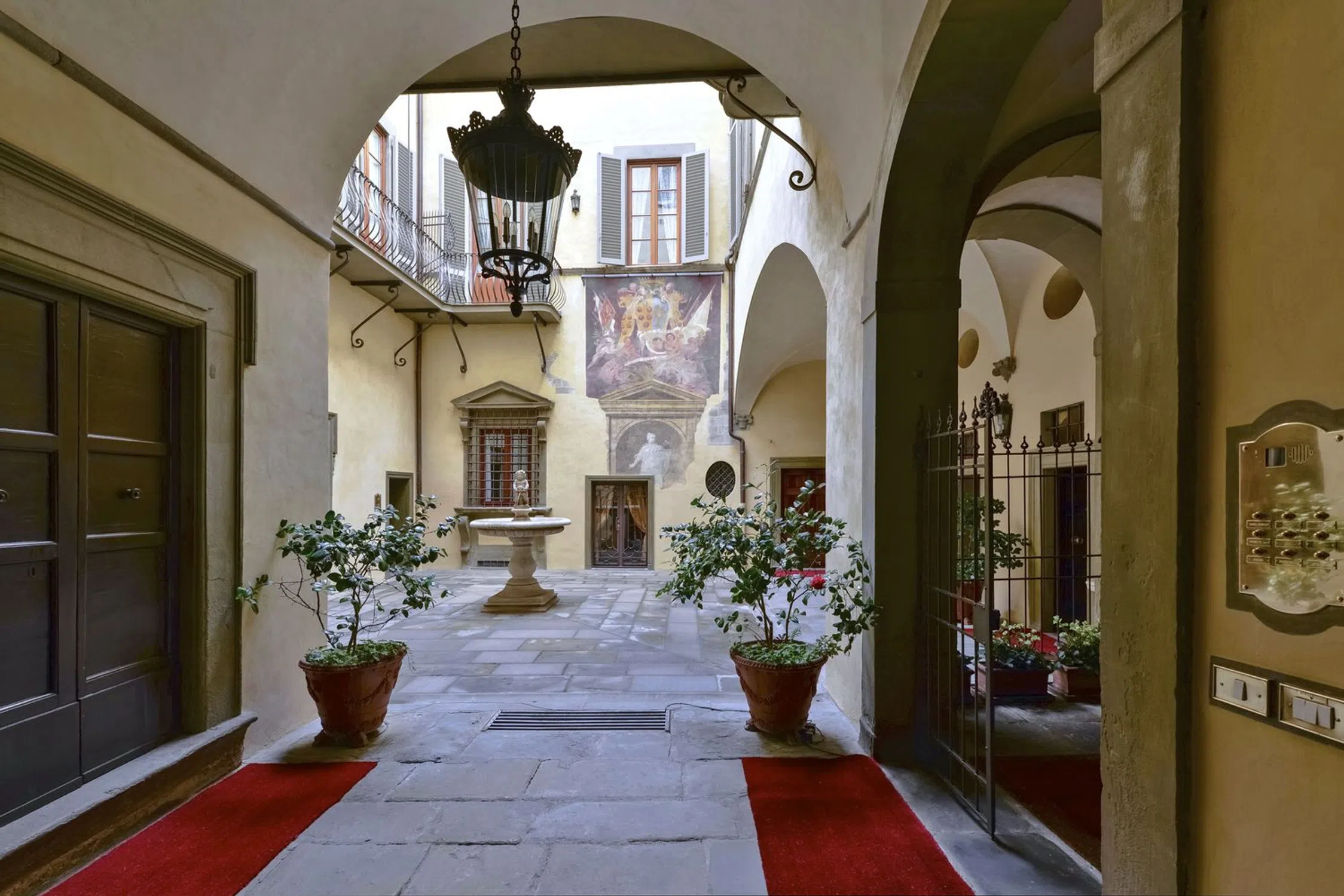 Trilocale in borgo degli Albizi s.n.c. - Photo 2