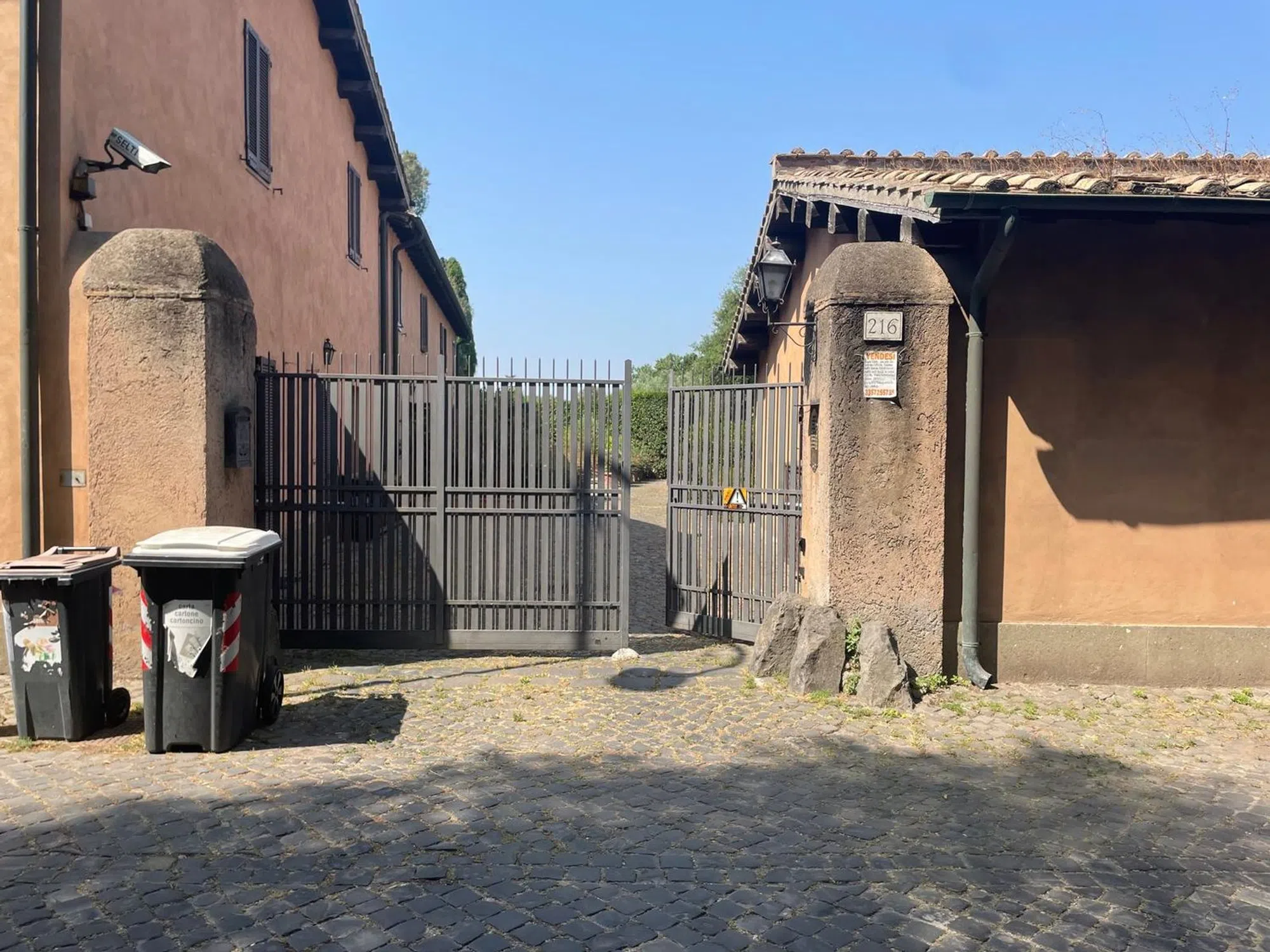 Bilocale in via Appia Antica s.n.c. - Photo 2