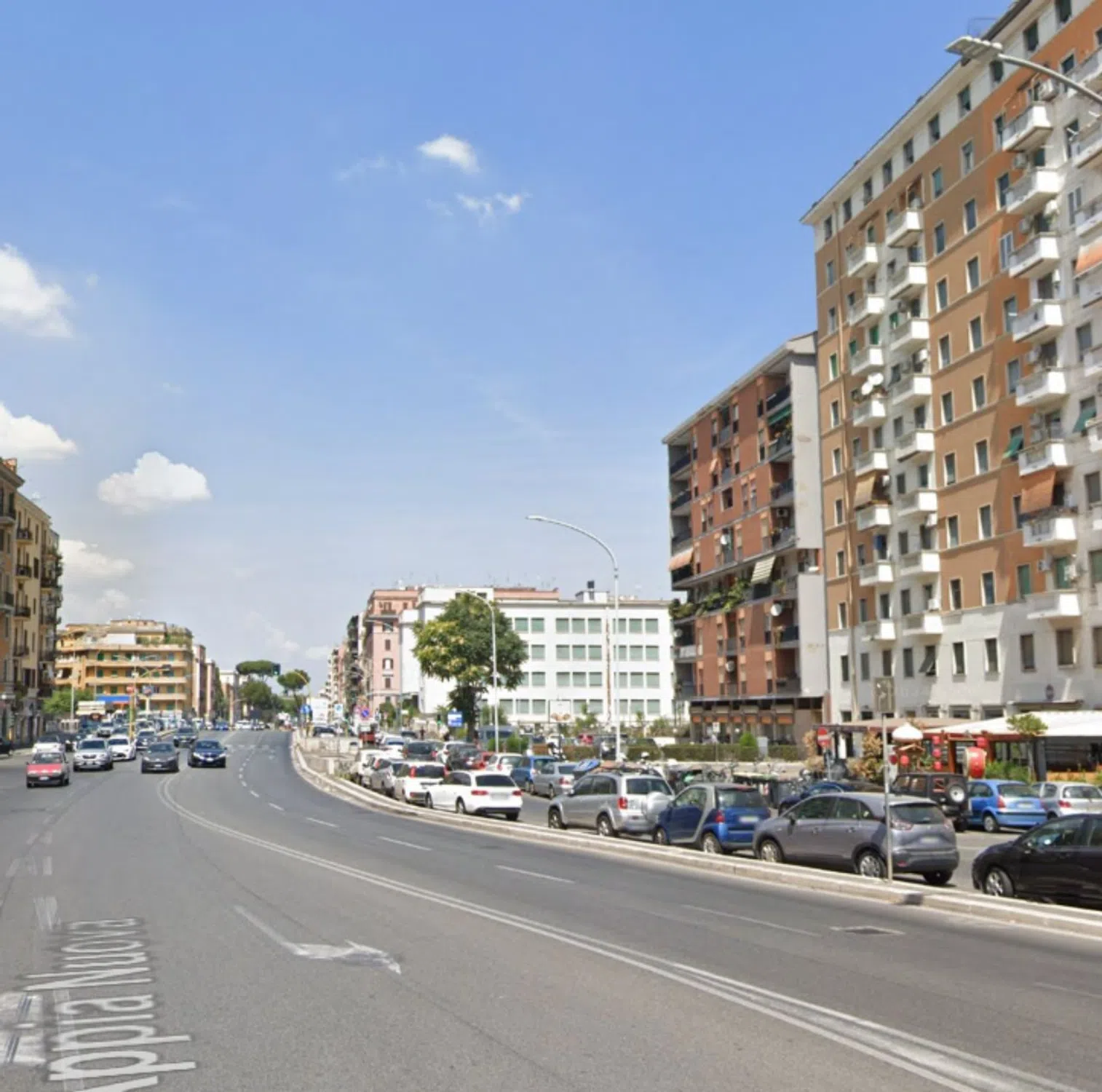 Quadrilocale in piazza dell'Alberone - Photo 2