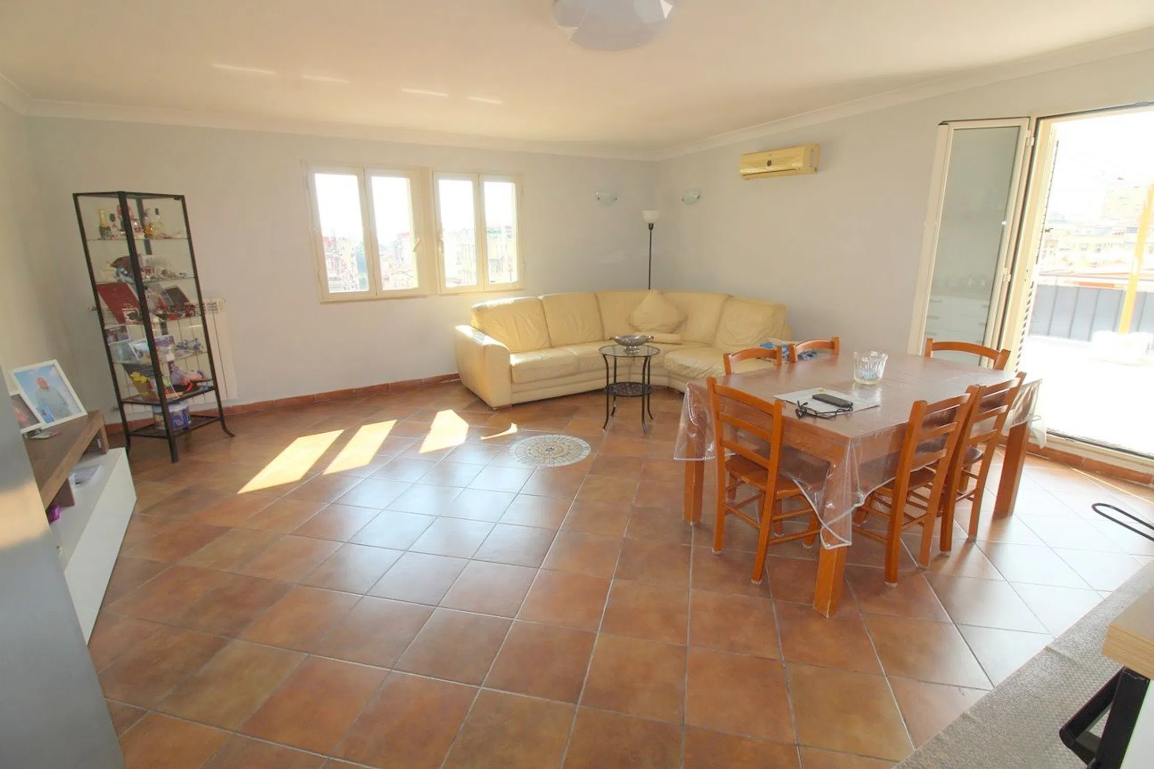 Quadrilocale in via Antonio de Curtis s.n.c. - Photo 2