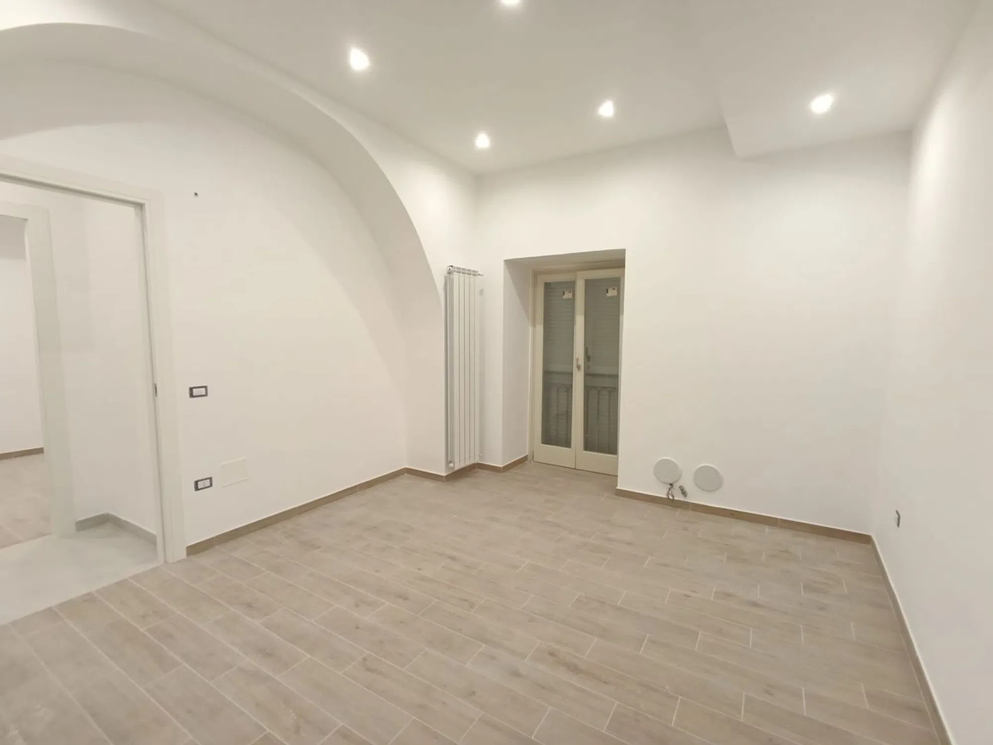 Appartamento su due piani in via Ponti Rossi - Photo 3
