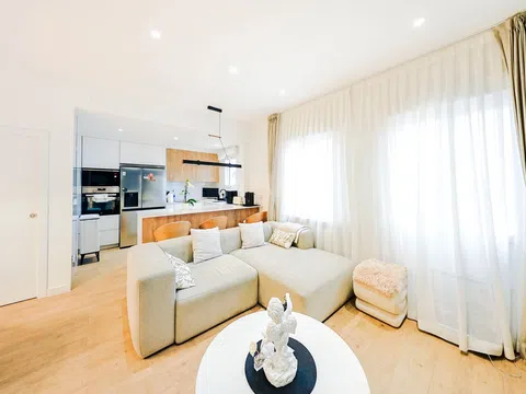 Flat in calle de Francisco Silvela - Photo 7