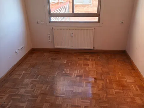 Flat in calle de Ramón Gómez de la Serna, 5 - Photo 15