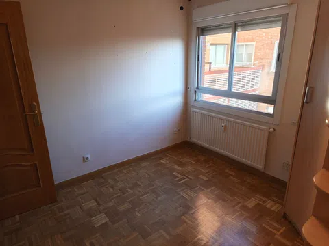 Flat in calle de Ramón Gómez de la Serna, 5 - Photo 18