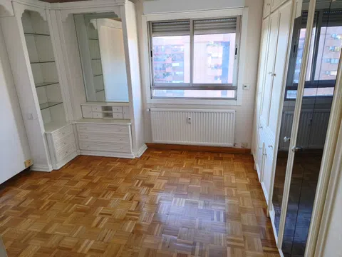 Flat in calle de Ramón Gómez de la Serna, 5 - Photo 19