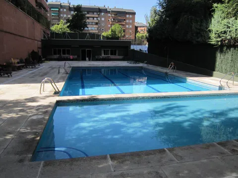 Flat in calle de Ramón Gómez de la Serna, 5 - Photo 3