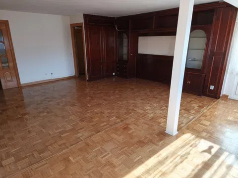 Flat in calle de Ramón Gómez de la Serna, 5 - Photo 8
