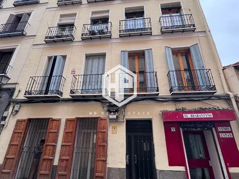 Flat in calle de Fray Ceferino González - Photo 2
