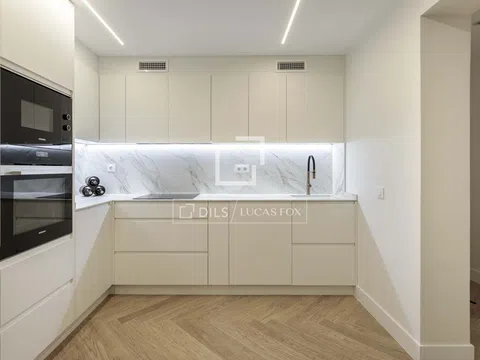 Flat in calle de Goya - Photo 11