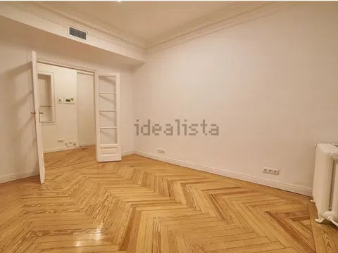Flat in calle de Claudio Coello - Photo 17