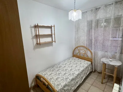 Flat in calle Helena de Troya - Photo 14