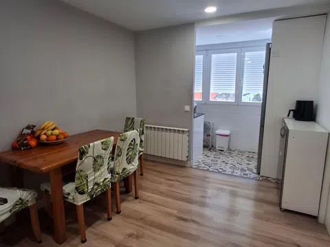 Flat in calle de Villalobos, 15