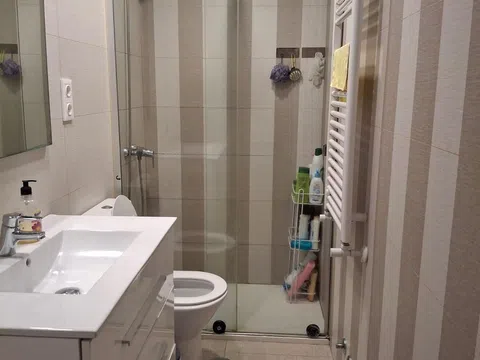 Flat in calle de Villalobos, 15 - Photo 2