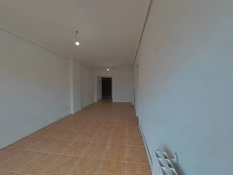 Flat in calle Besolla - Photo 18