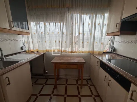 Flat in calle de Blas Cabrera - Photo 7