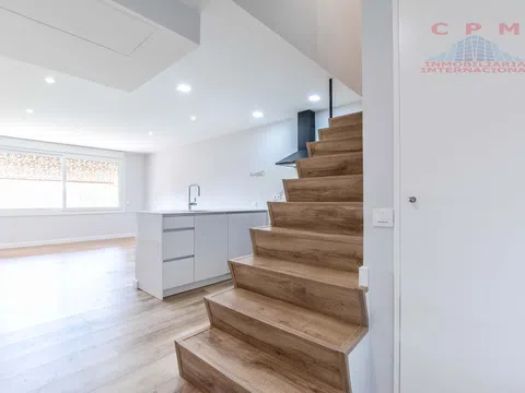 Duplex - Photo 8