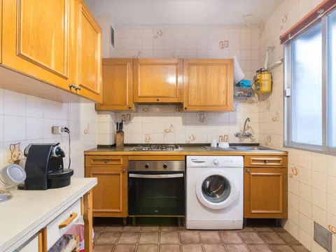 Flat in calle de Recaredo - Photo 12