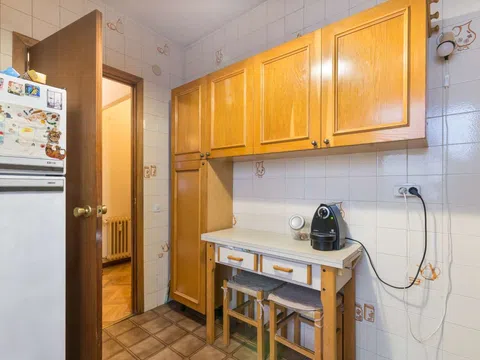 Flat in calle de Recaredo - Photo 13