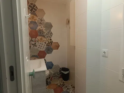 Flat in calle de Gumersindo Azcárate - Photo 3