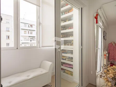Flat in calle de Gaztambide - Photo 16
